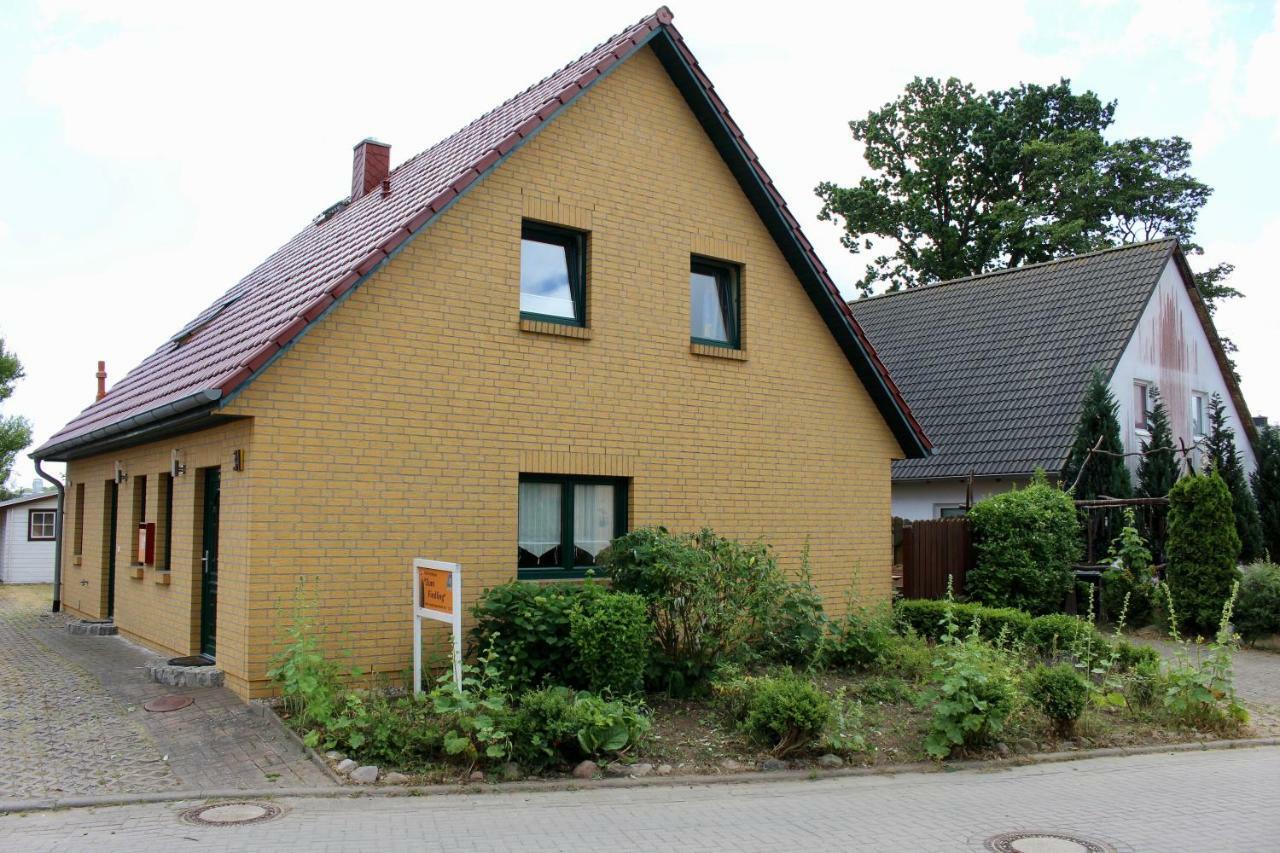 Ferienhaus Zum Findling Goehren (Ruegen) Exterior foto