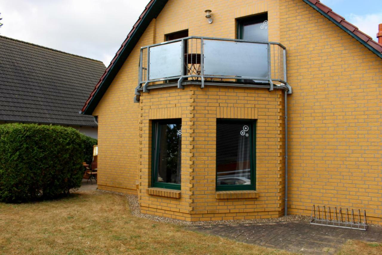 Ferienhaus Zum Findling Goehren (Ruegen) Exterior foto